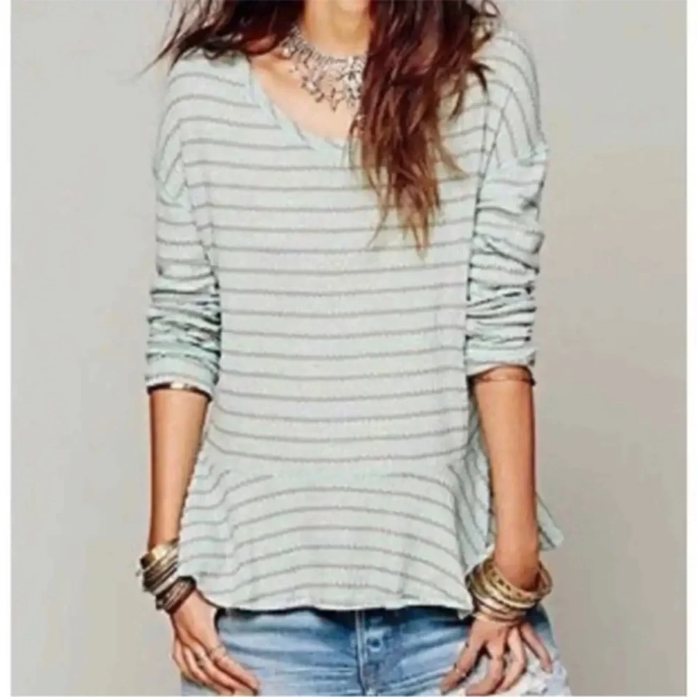 FREE PEOPLE S Auntie Em Peplum Thermal in Seafoam